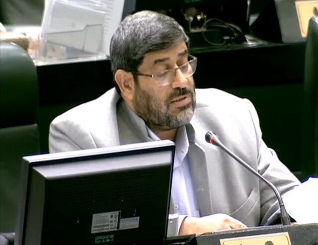 سعادتی: طرح ساماندهی استخدام کارکنان دولت سریعتر تعیین تکلیف شود
